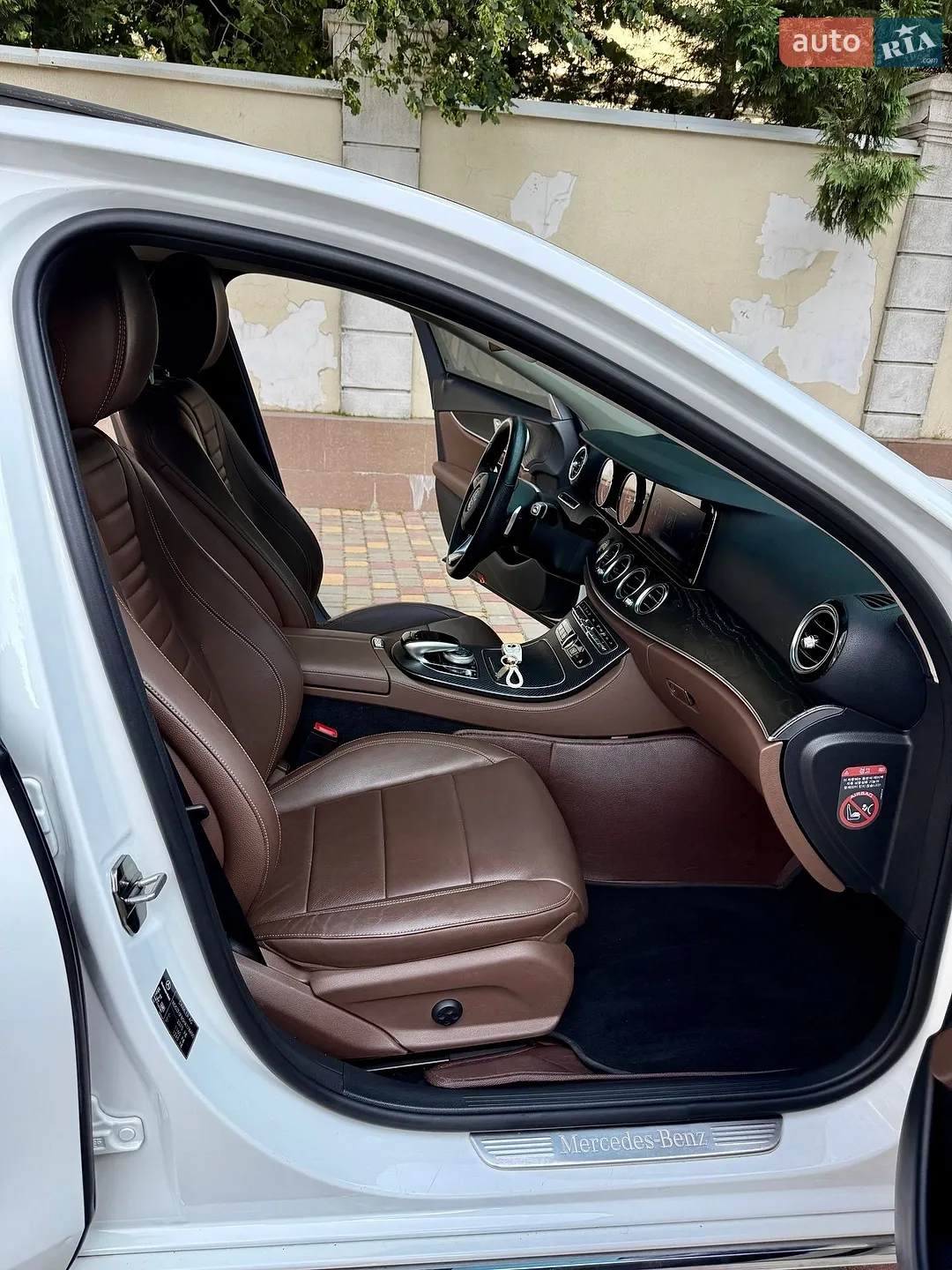 2016 Mercedes-Benz E-klasse - мініатюра 23