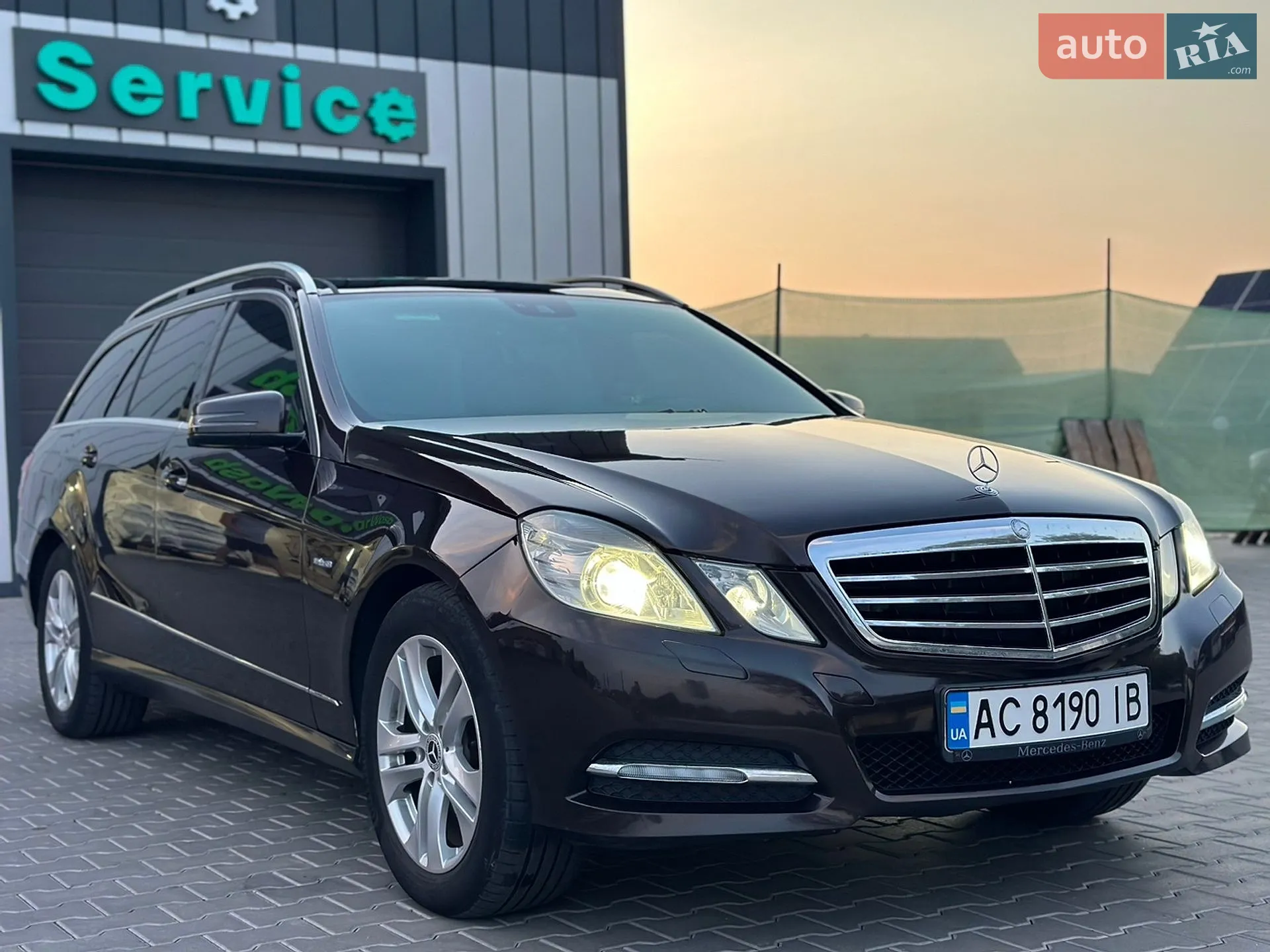 2010 Mercedes-Benz E-klasse - мініатюра 14
