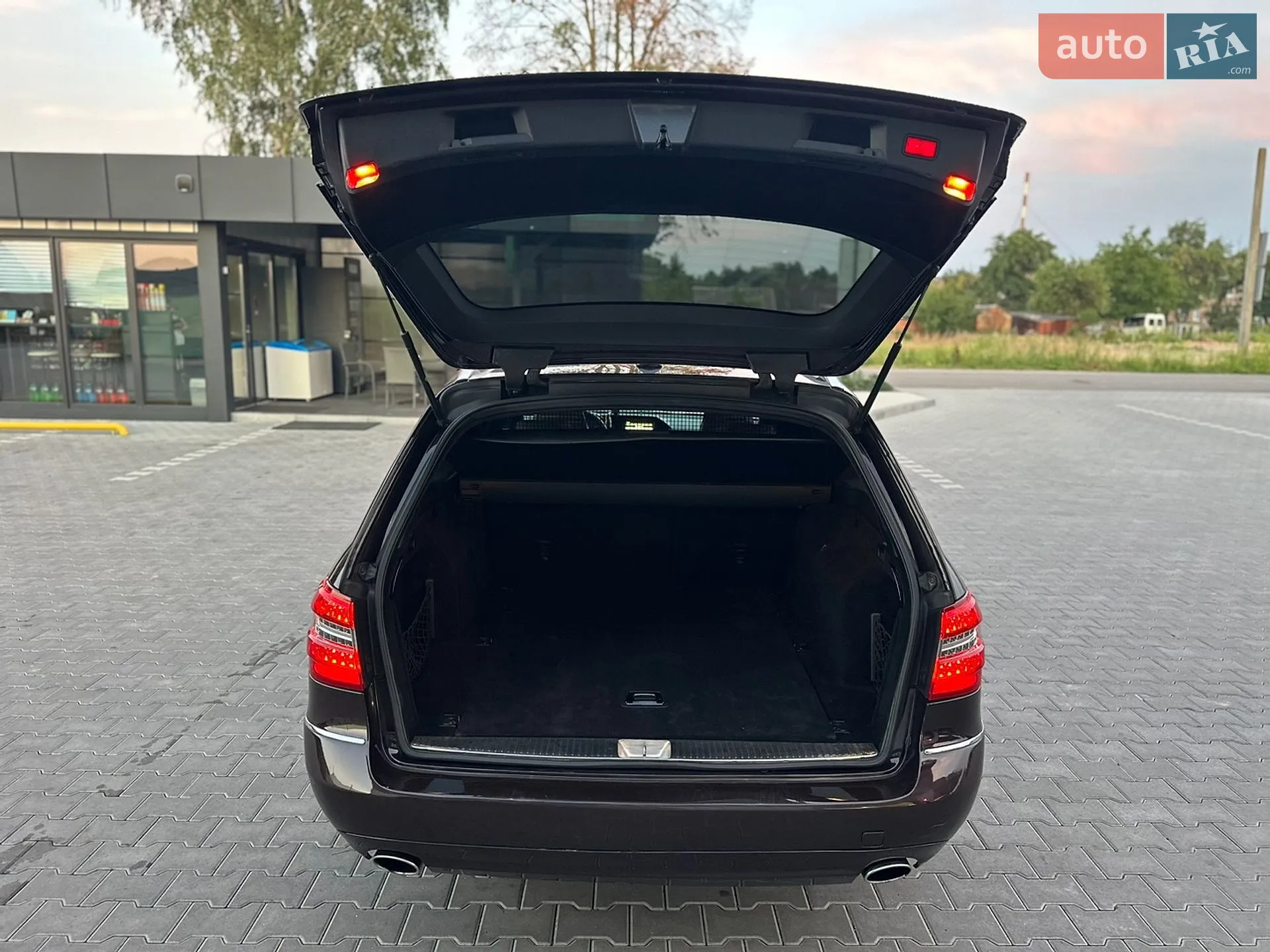 2010 Mercedes-Benz E-klasse - мініатюра 79