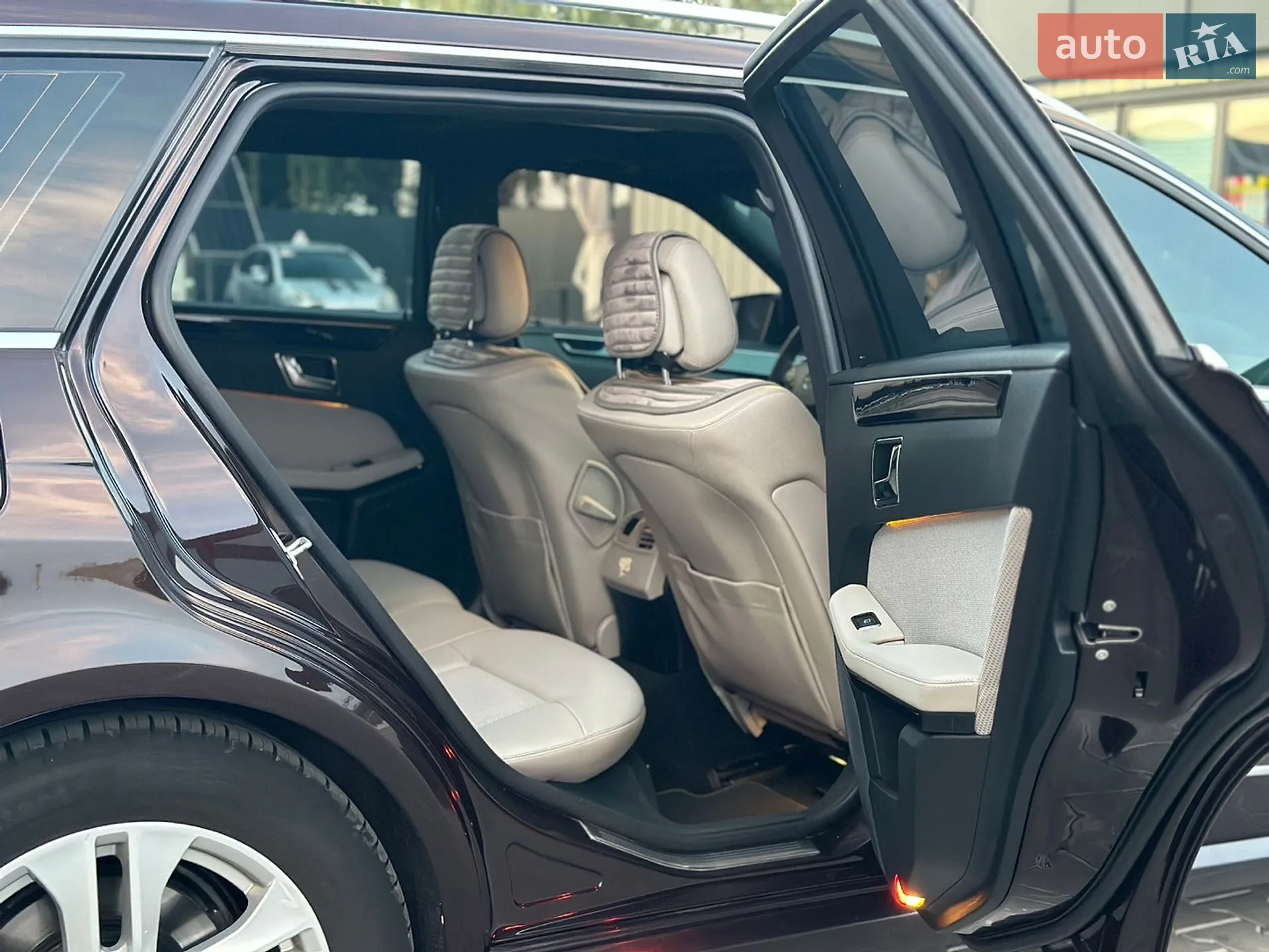 2010 Mercedes-Benz E-klasse - мініатюра 84