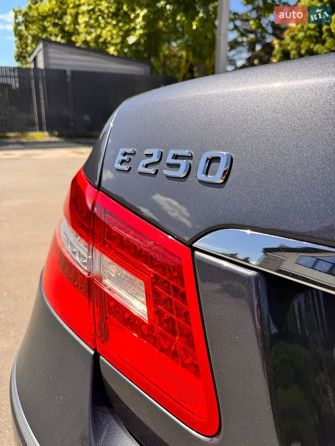 2012 Mercedes-Benz E-klasse - мініатюра 19