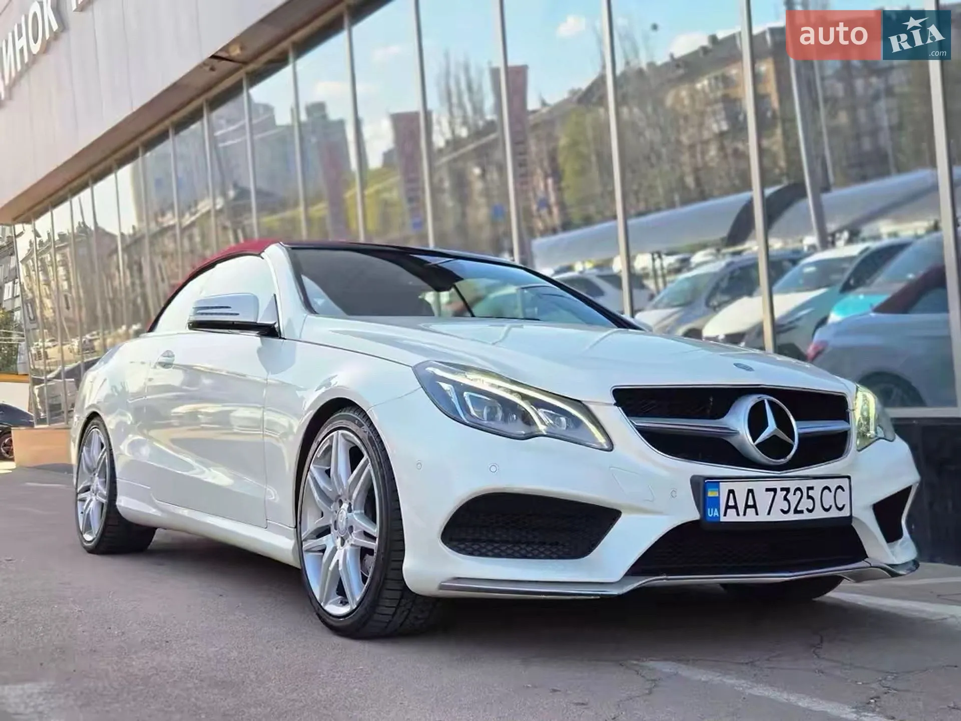 2013 Mercedes-Benz E-klasse - мініатюра 2