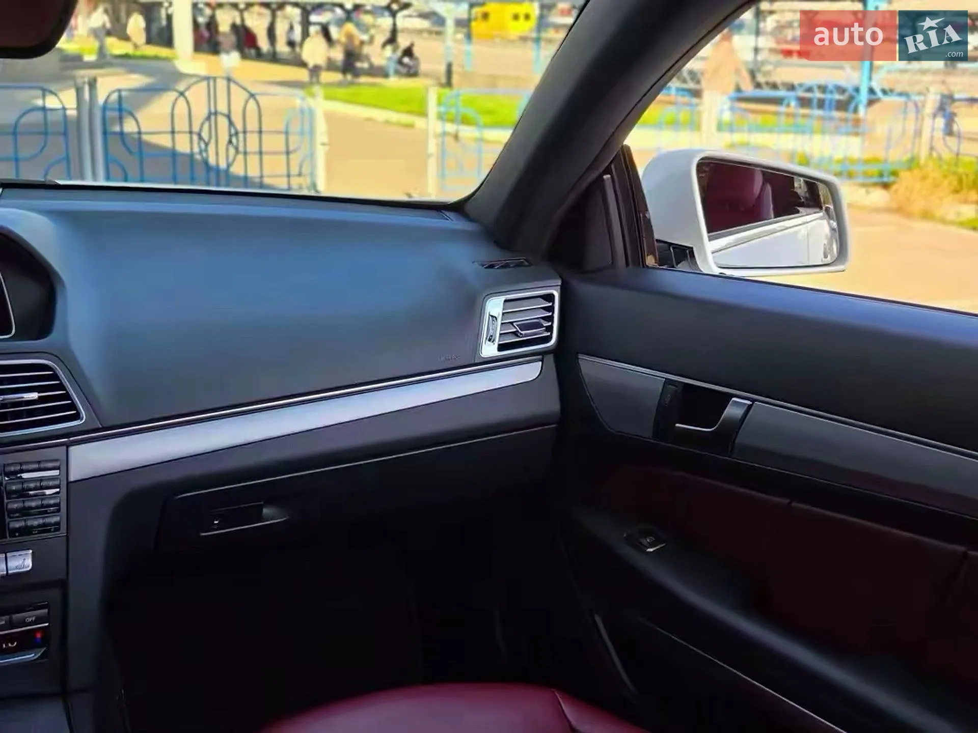 2013 Mercedes-Benz E-klasse - мініатюра 18