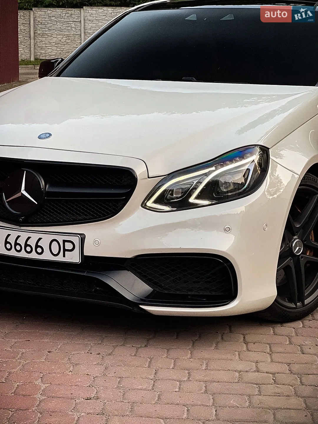 2015 Mercedes-Benz E-klasse - мініатюра 2