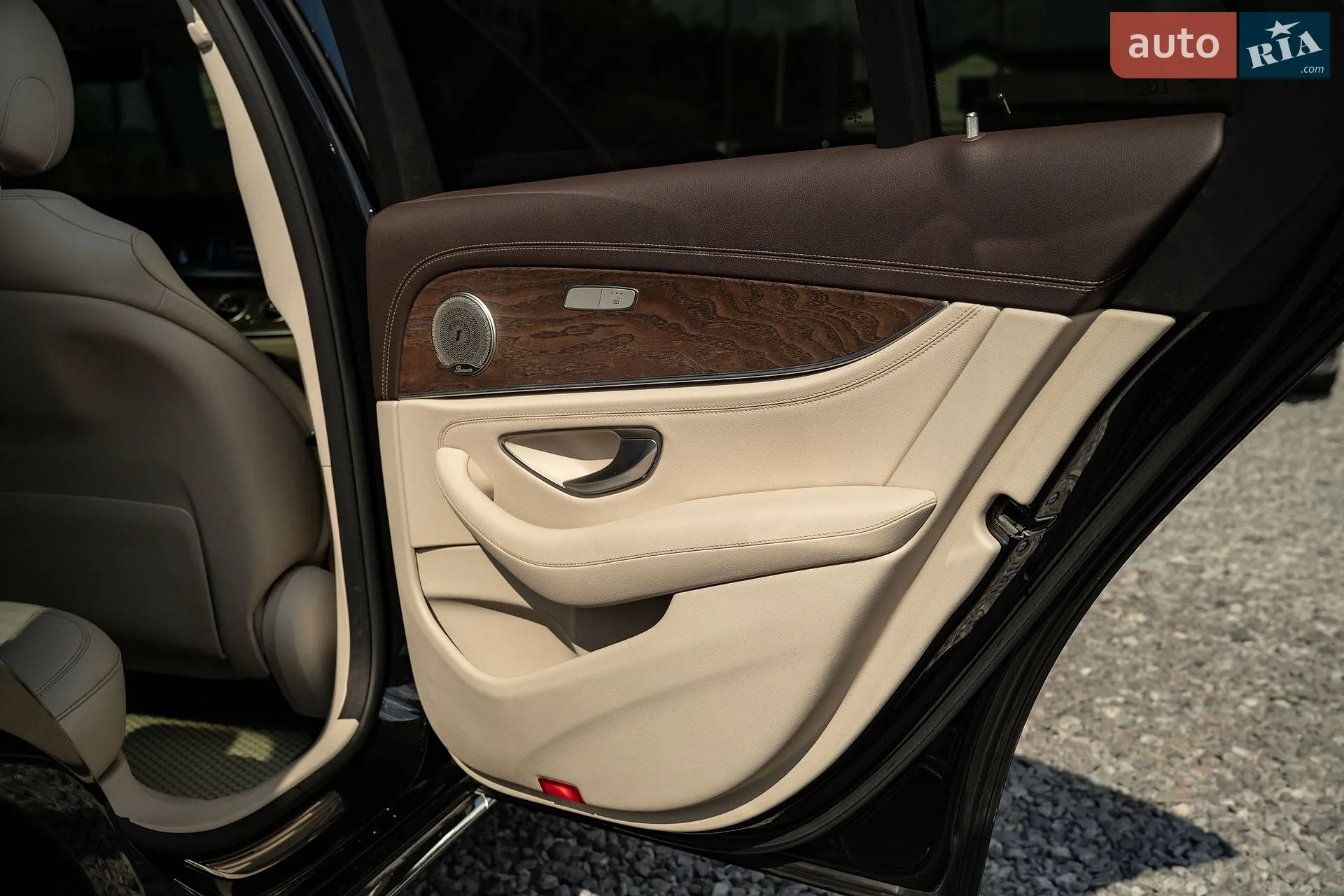 2016 Mercedes-Benz E-klasse - мініатюра 45