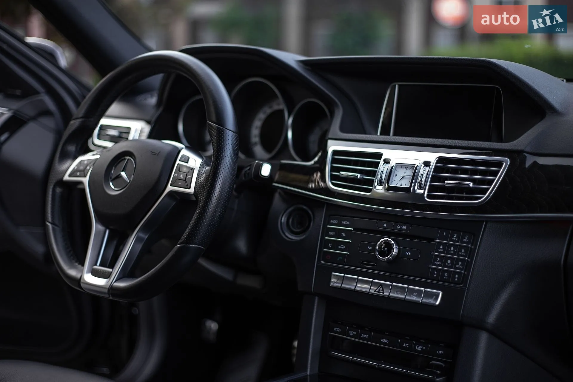 2015 Mercedes-Benz E-klasse - мініатюра 26
