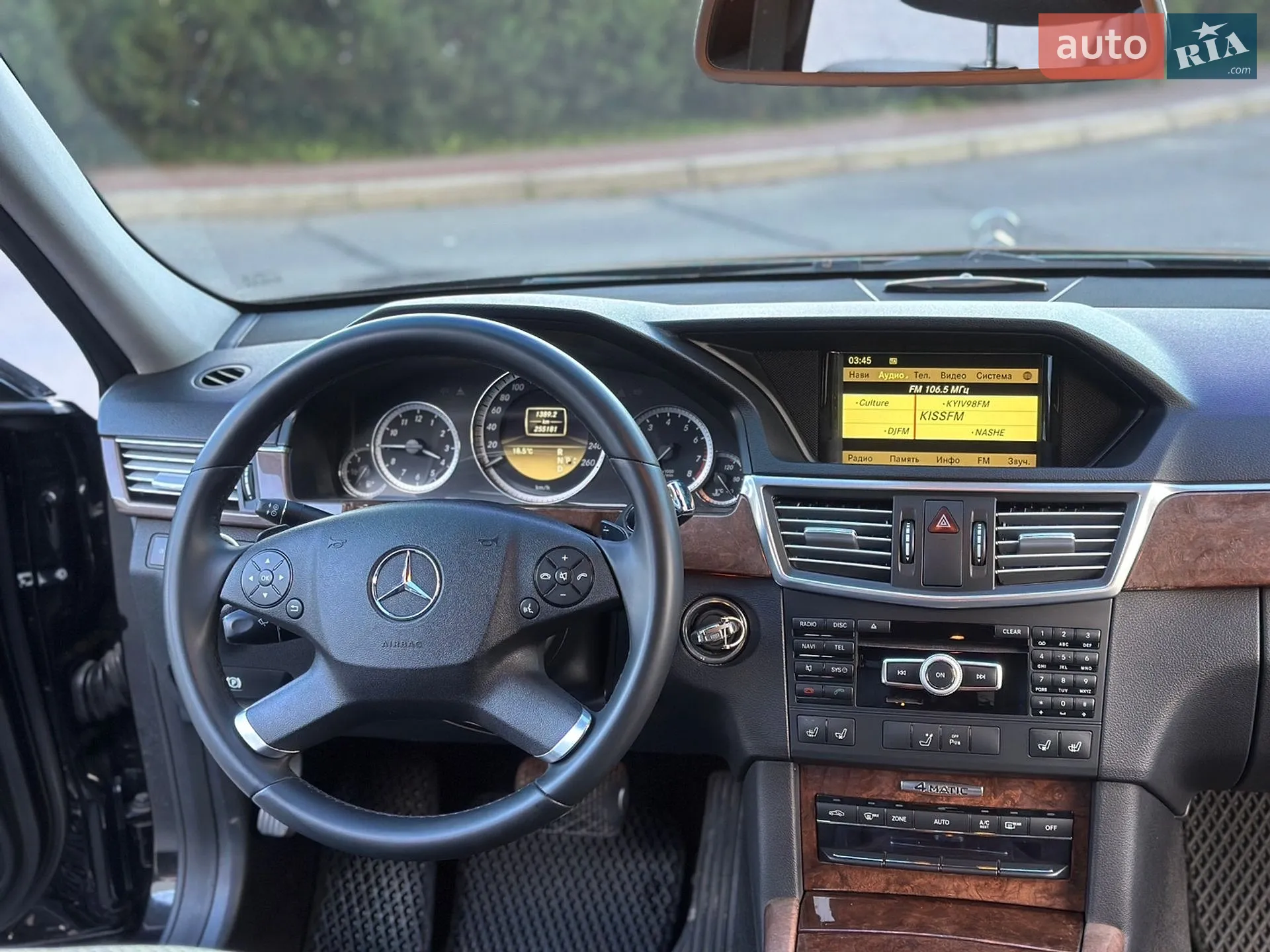 2011 Mercedes-Benz E-klasse - мініатюра 27