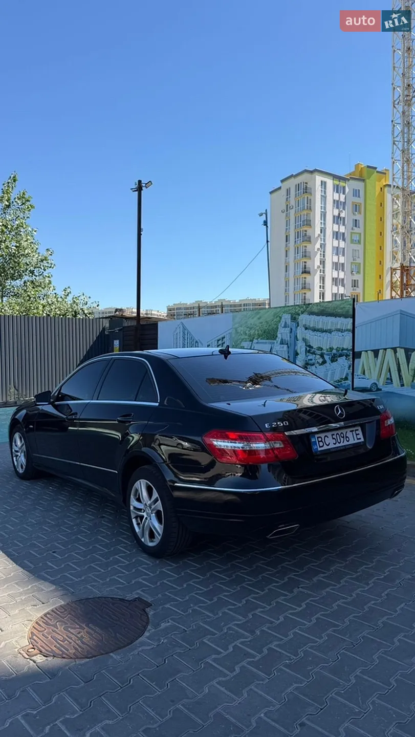 2010 Mercedes-Benz E-klasse - мініатюра 31