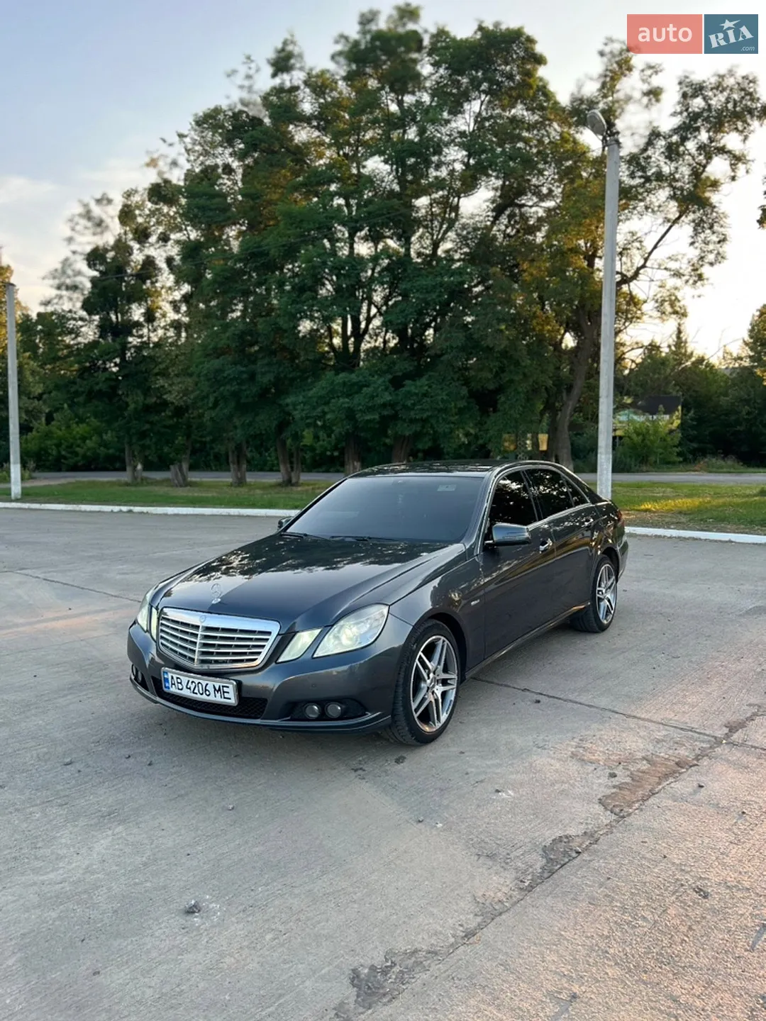 2010 Mercedes-Benz E-klasse - мініатюра 2