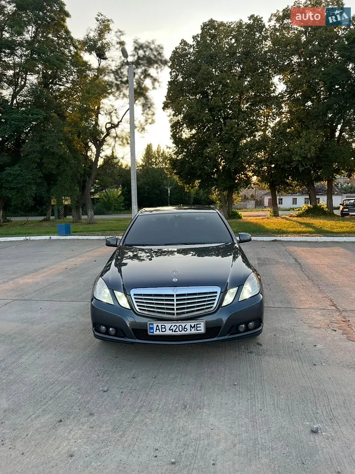 2010 Mercedes-Benz E-klasse - мініатюра 6