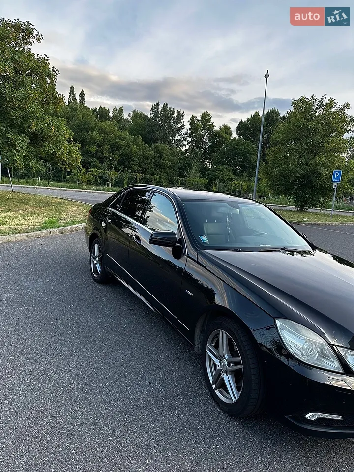 2010 Mercedes-Benz E-klasse - мініатюра 15