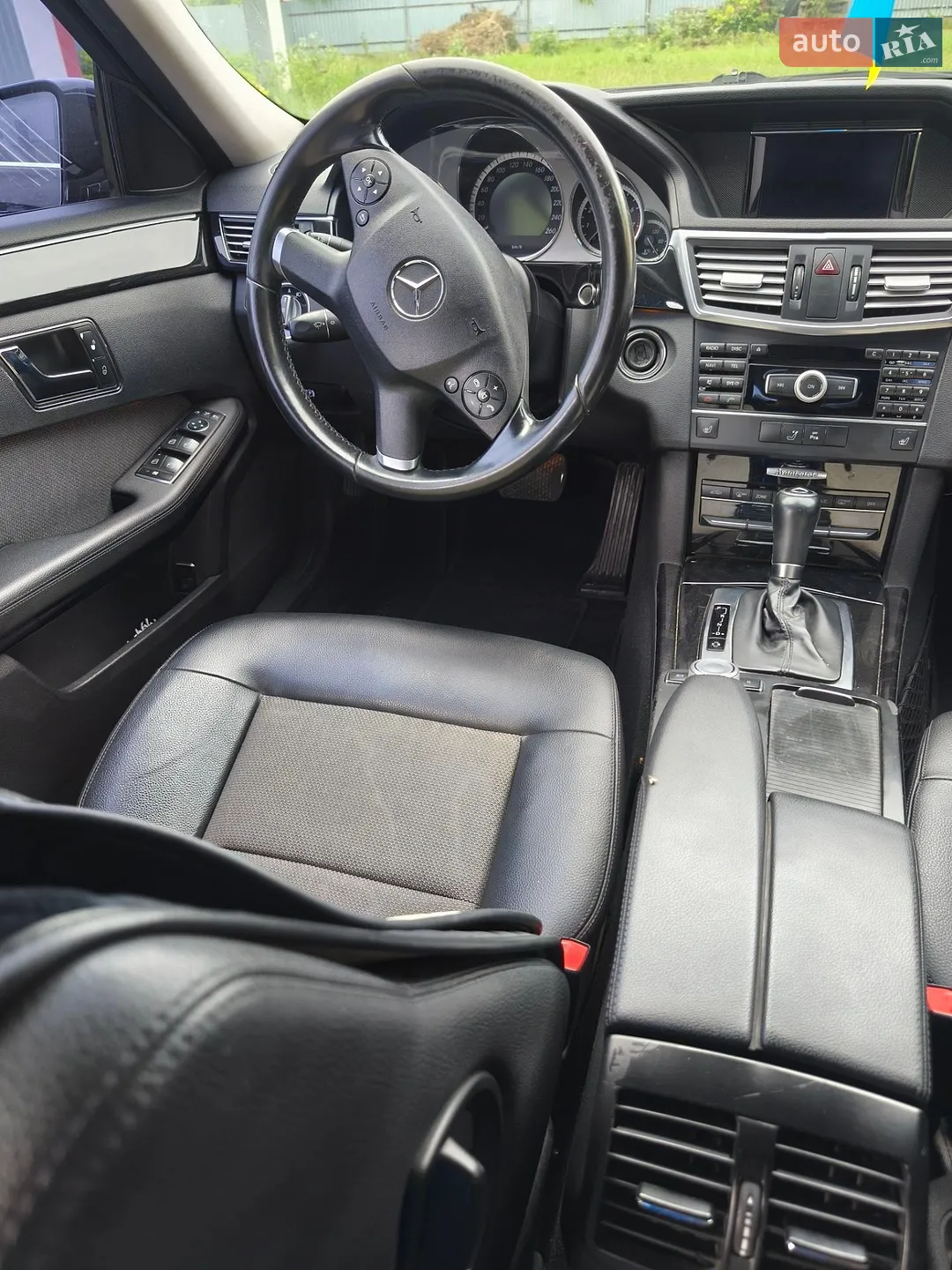 2011 Mercedes-Benz E-klasse - мініатюра 26