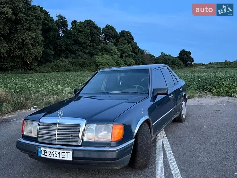 Mercedes-Benz E-Class 1987
