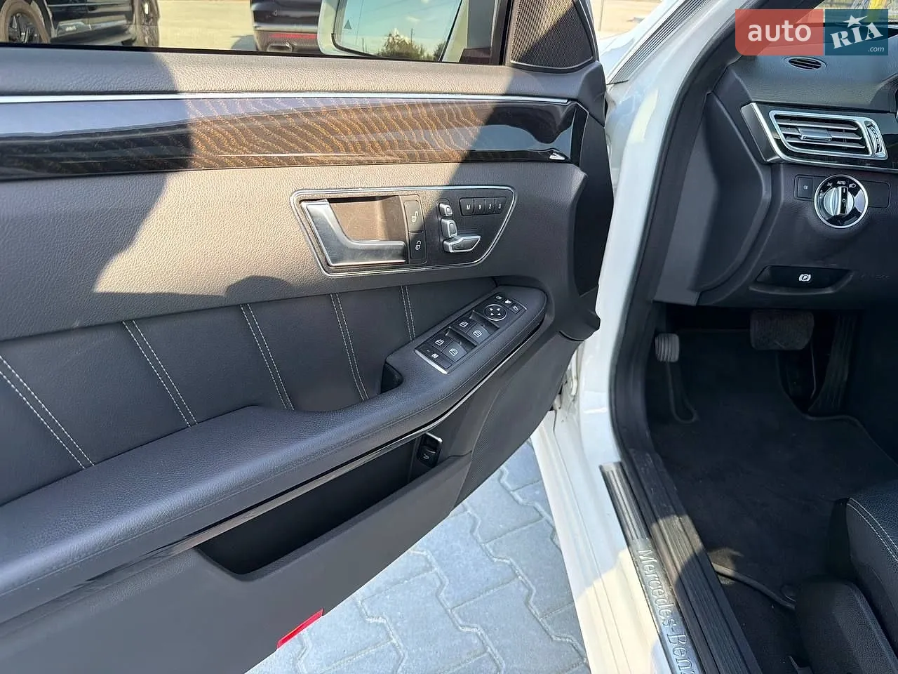 2016 Mercedes-Benz E-klasse - мініатюра 13