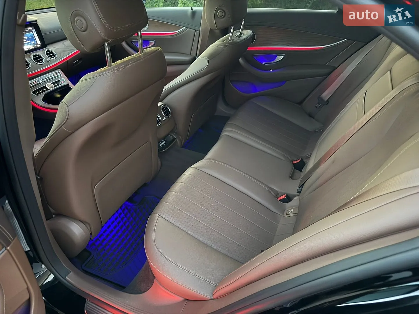 2020 Mercedes-Benz E-klasse - мініатюра 23