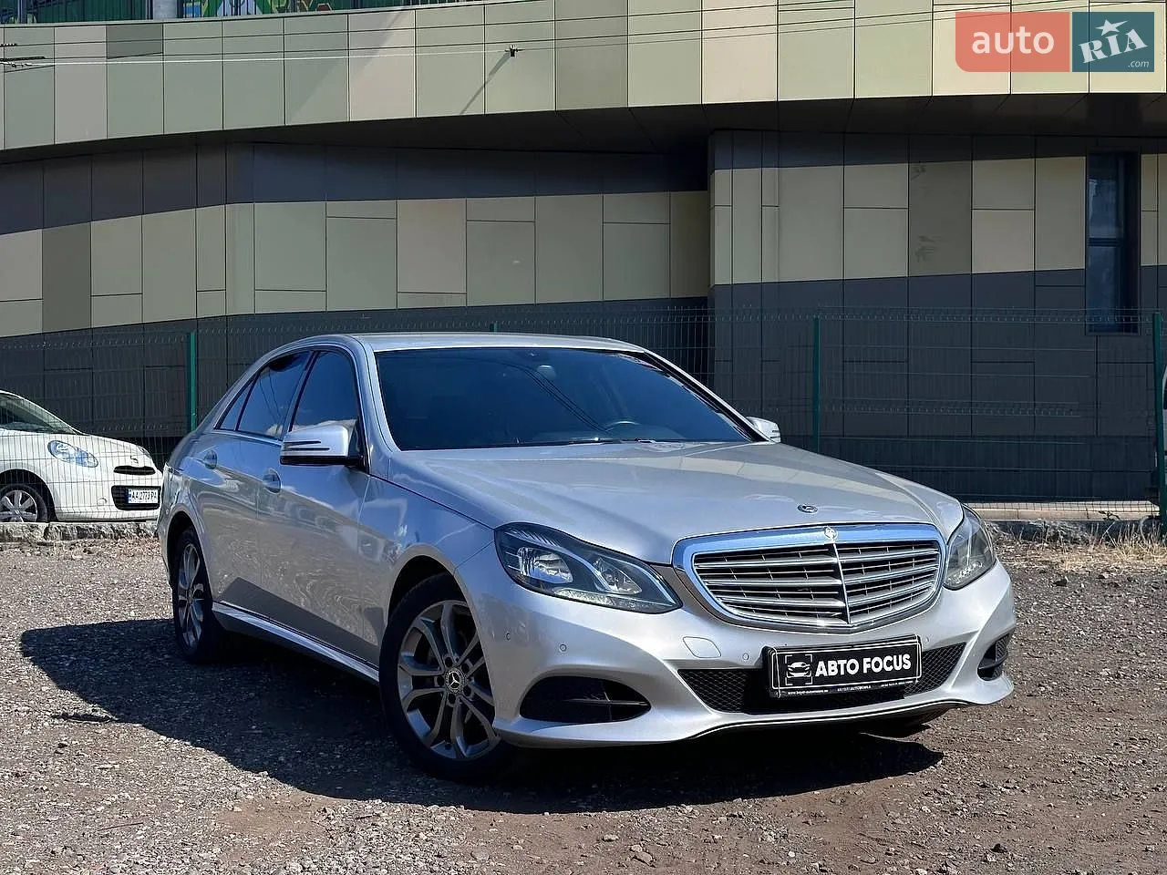 Mercedes-Benz E-Class 1988 VIN WDB1241201A531620 фото оголошення 14 з 21
