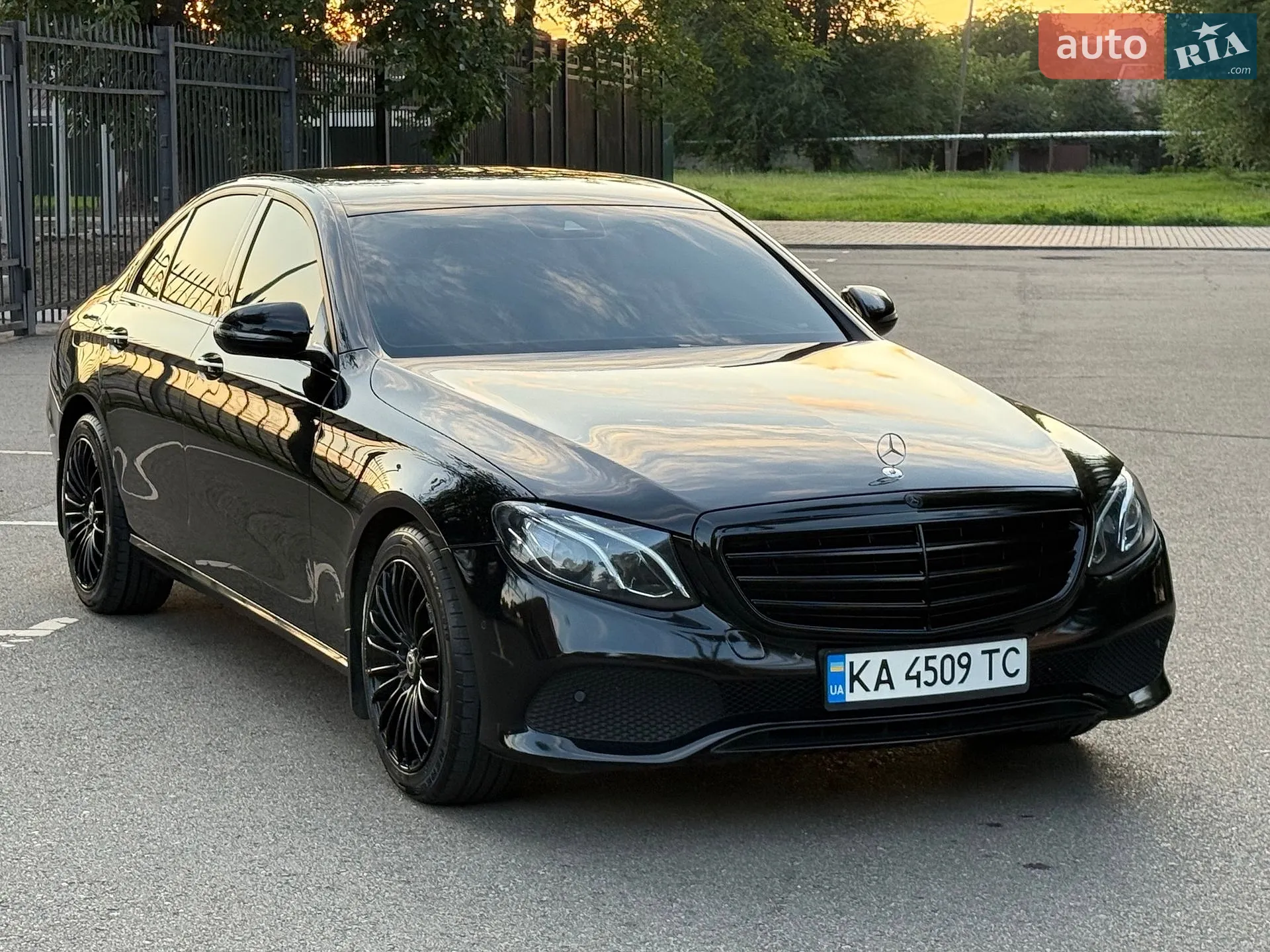2019 Mercedes-Benz E-klasse - мініатюра 2