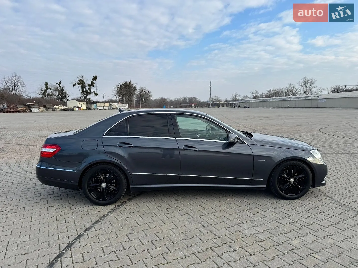 2011 Mercedes-Benz E-klasse - мініатюра 7