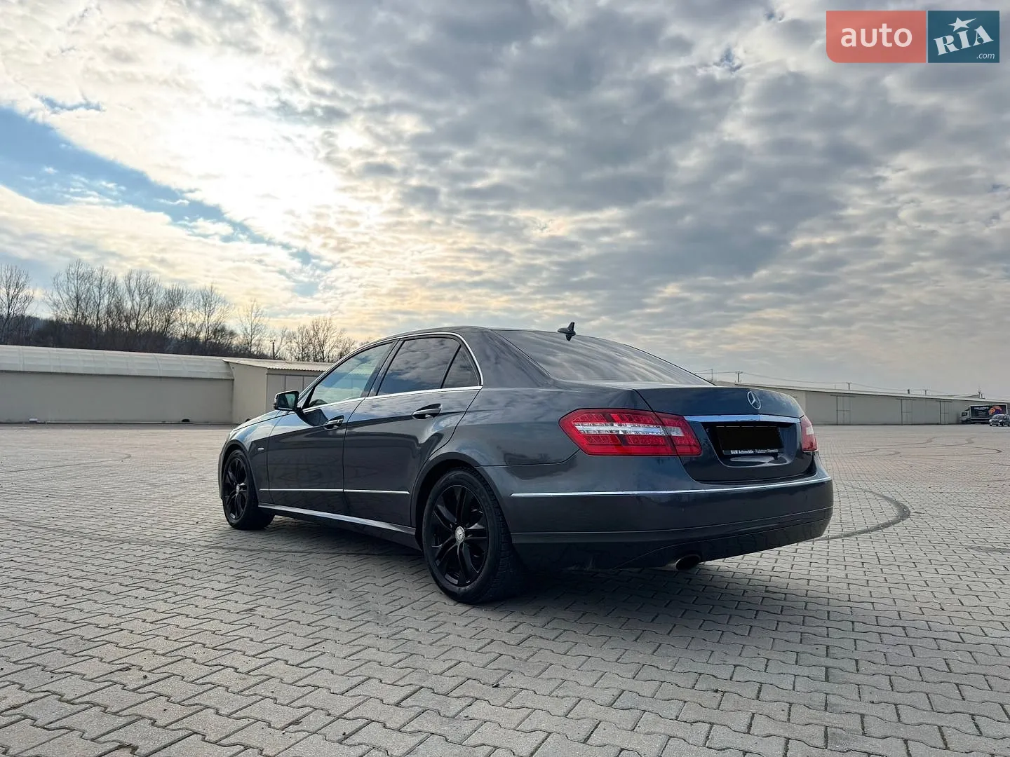 2011 Mercedes-Benz E-klasse - мініатюра 11