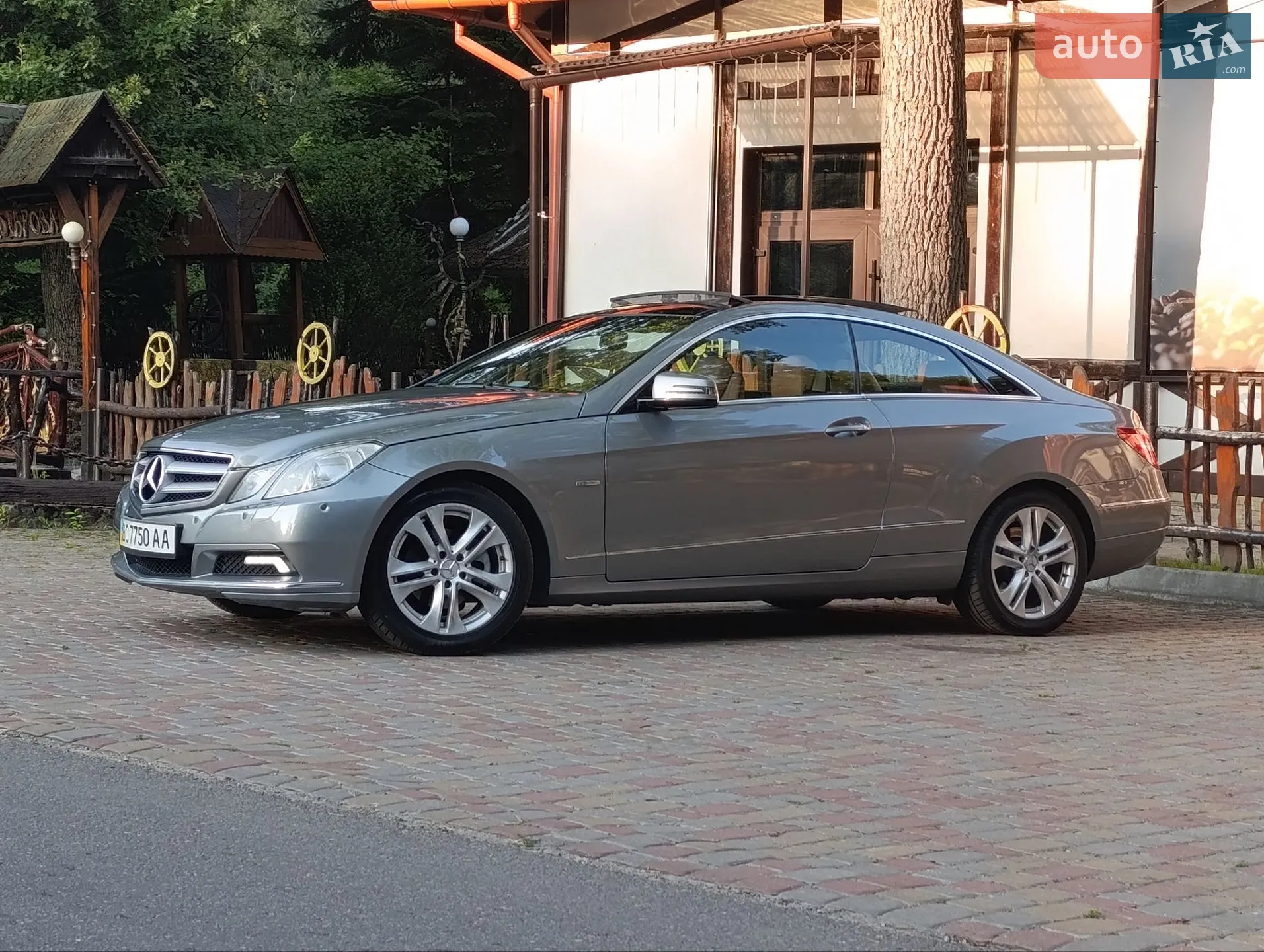 2010 Mercedes-Benz E-klasse - мініатюра 14