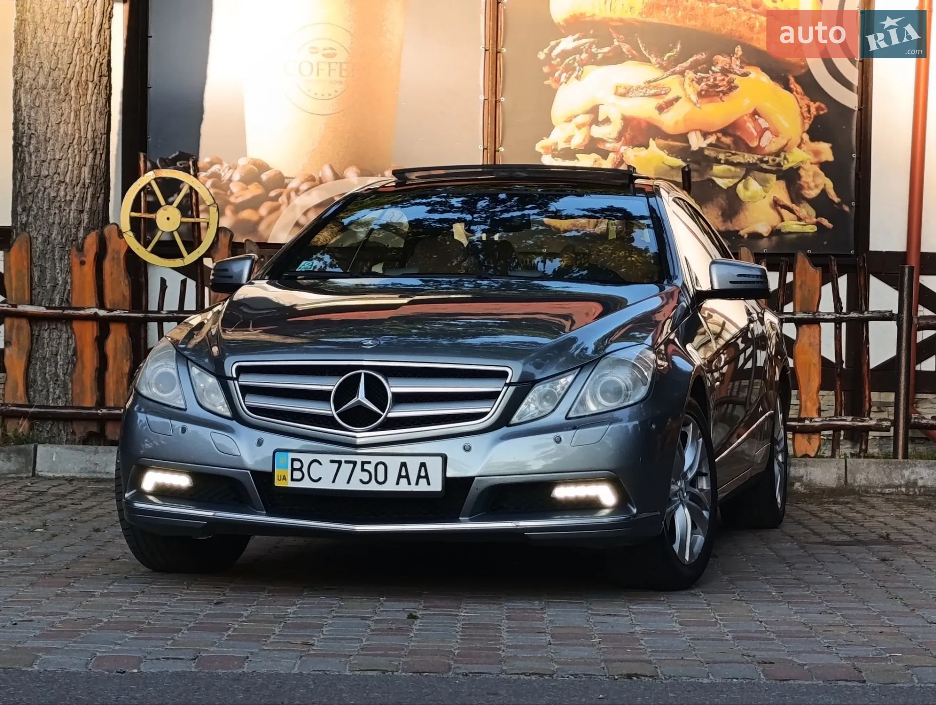 2010 Mercedes-Benz E-klasse - мініатюра 33