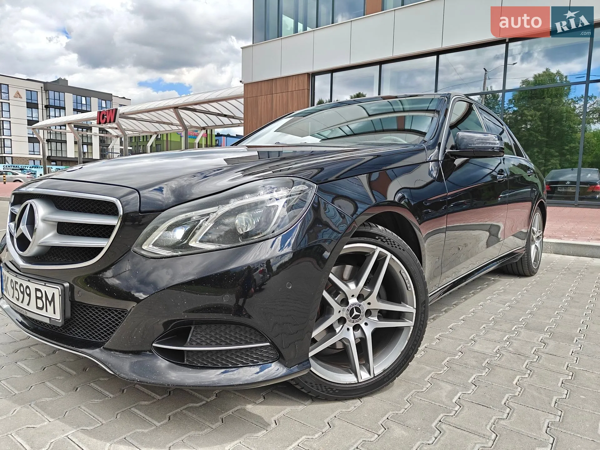 2013 Mercedes-Benz E-klasse - мініатюра 23