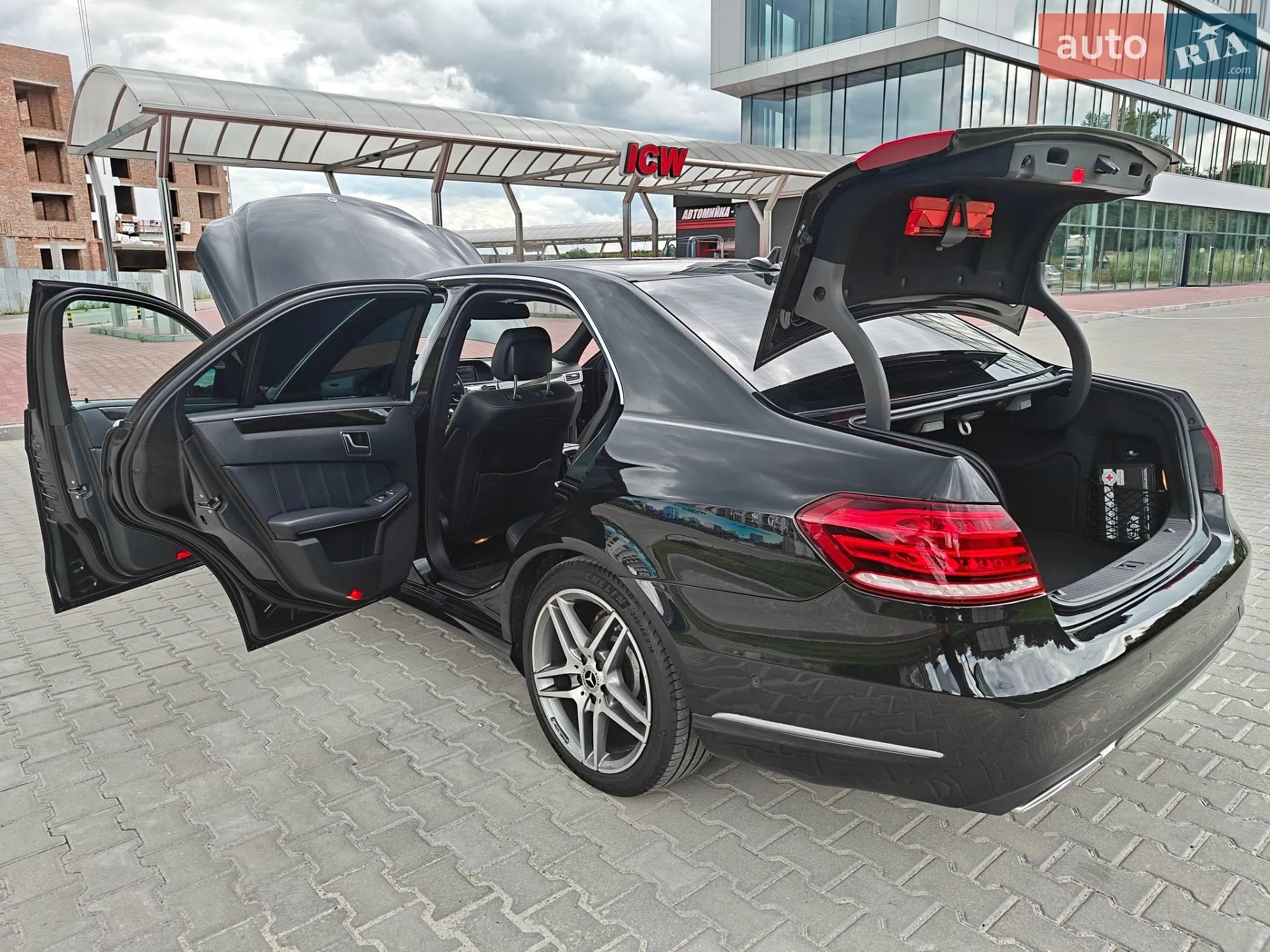 2013 Mercedes-Benz E-klasse - мініатюра 50