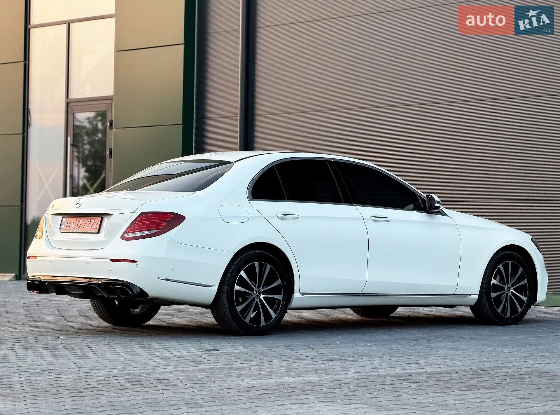 2016 Mercedes-Benz E-klasse - мініатюра 19