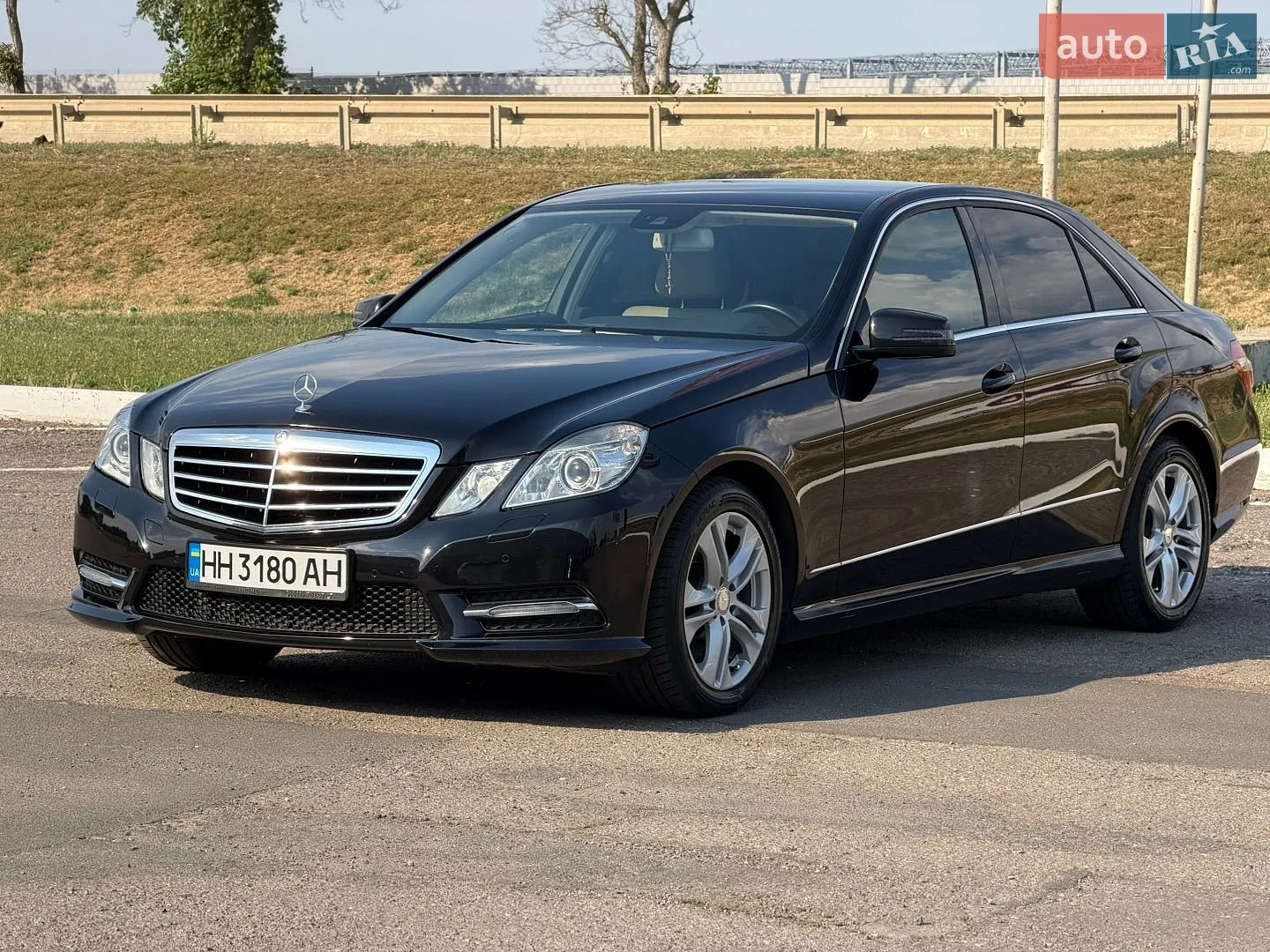 2013 Mercedes-Benz E-klasse - мініатюра 6