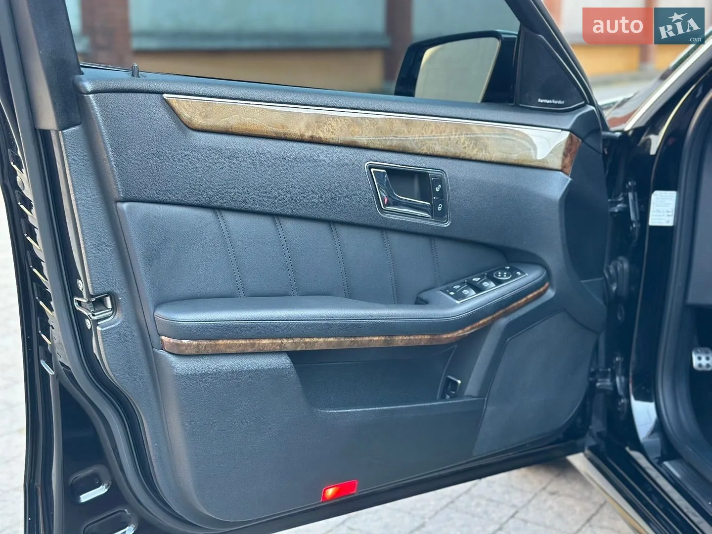 2010 Mercedes-Benz E-klasse - мініатюра 16