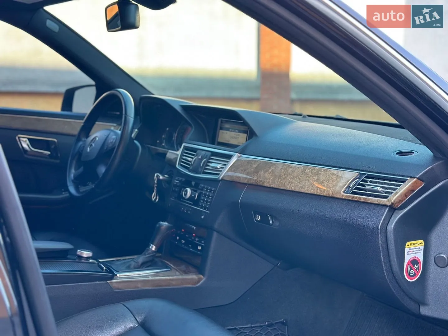 2010 Mercedes-Benz E-klasse - мініатюра 29