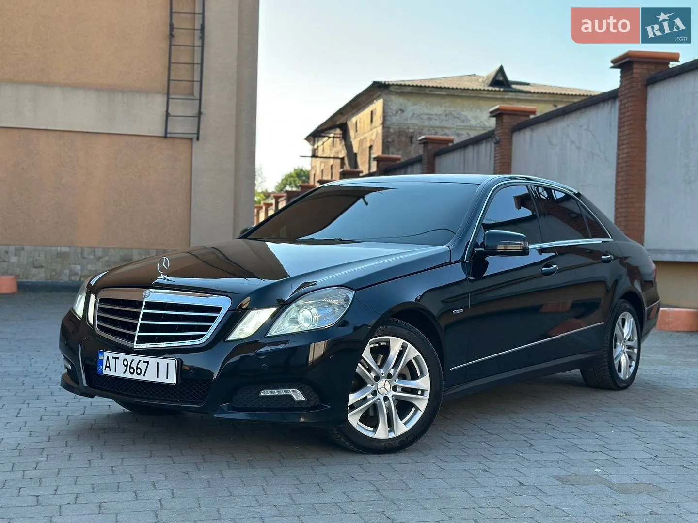2010 Mercedes-Benz E-klasse - мініатюра 39