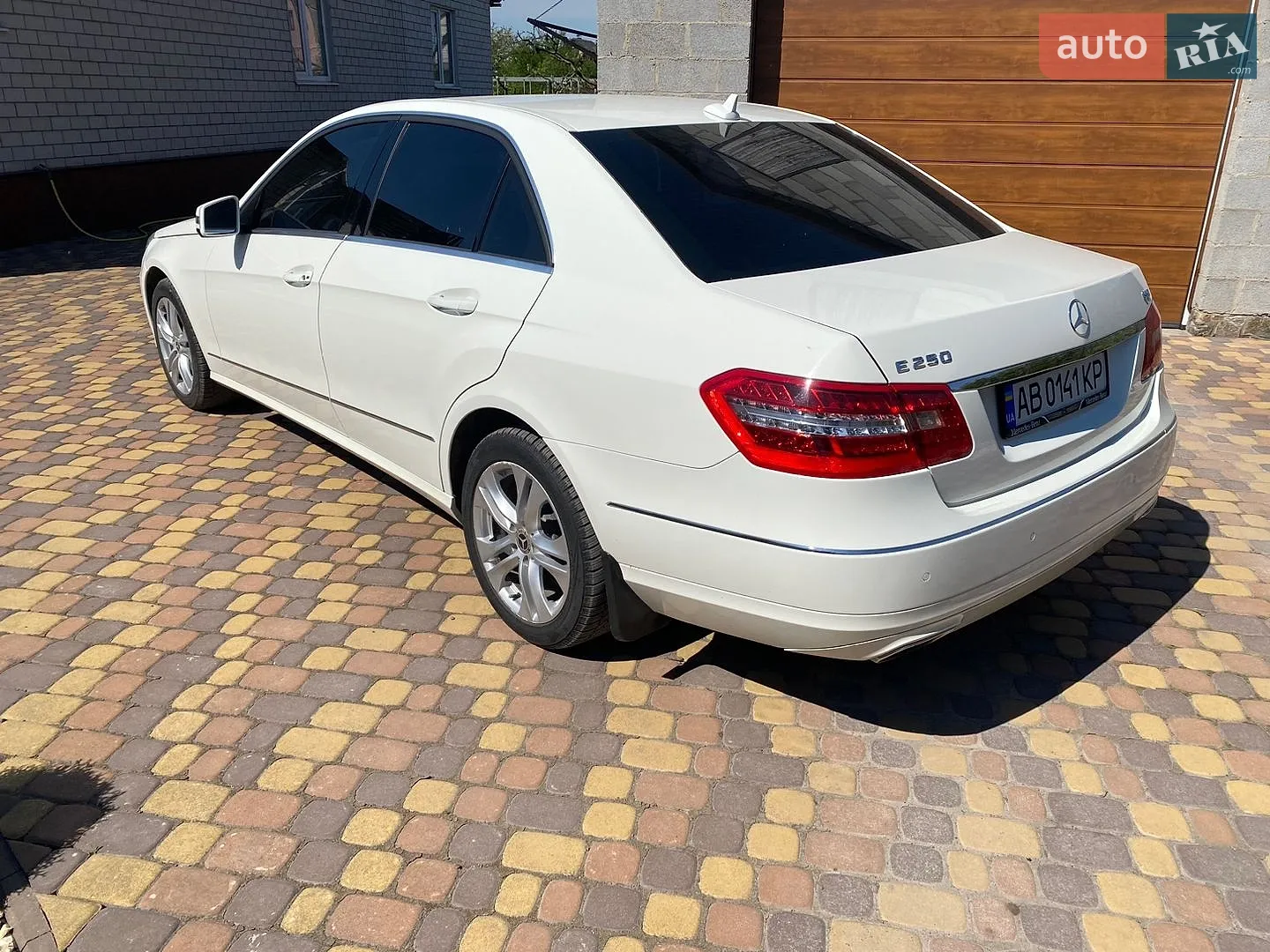 2012 Mercedes-Benz E-klasse - мініатюра 13