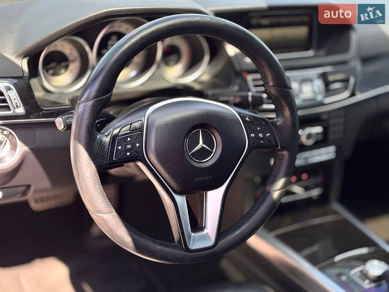 2013 Mercedes-Benz E-klasse - мініатюра 23