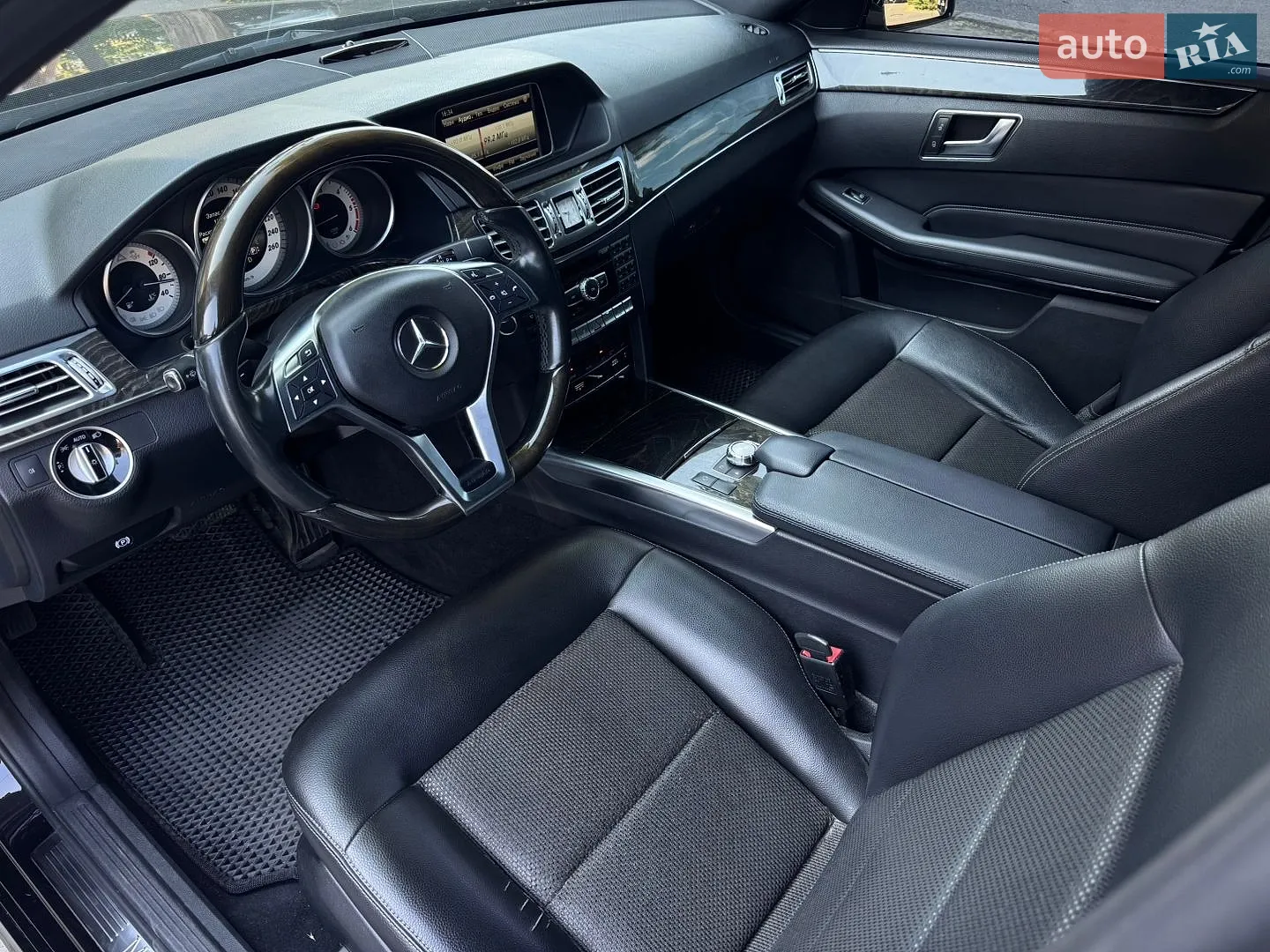 2013 Mercedes-Benz E-klasse - мініатюра 17
