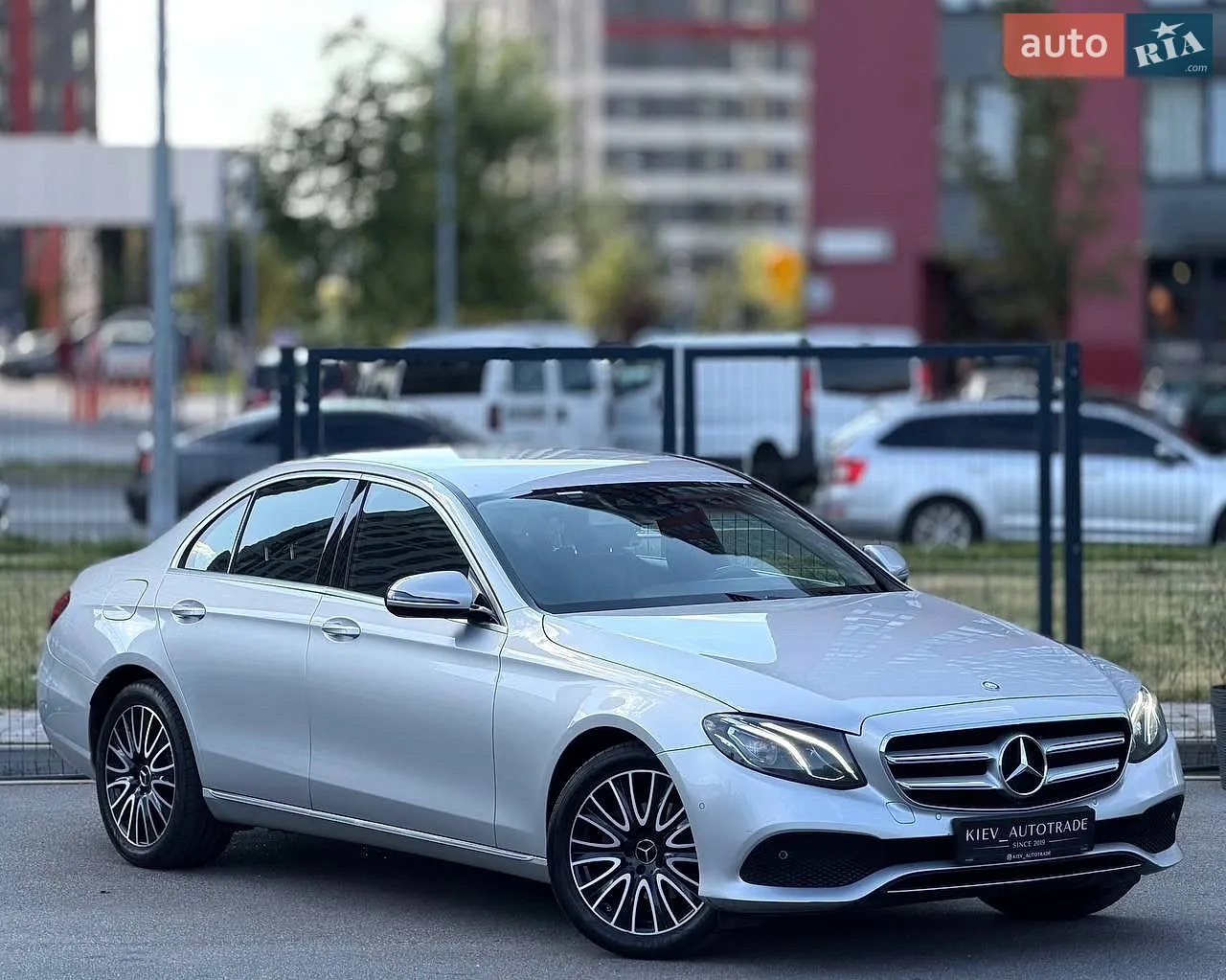 2016 Mercedes-Benz E-klasse - мініатюра 2