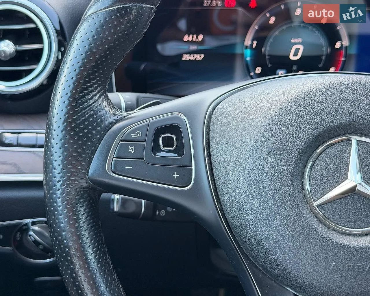 2016 Mercedes-Benz E-klasse - мініатюра 20