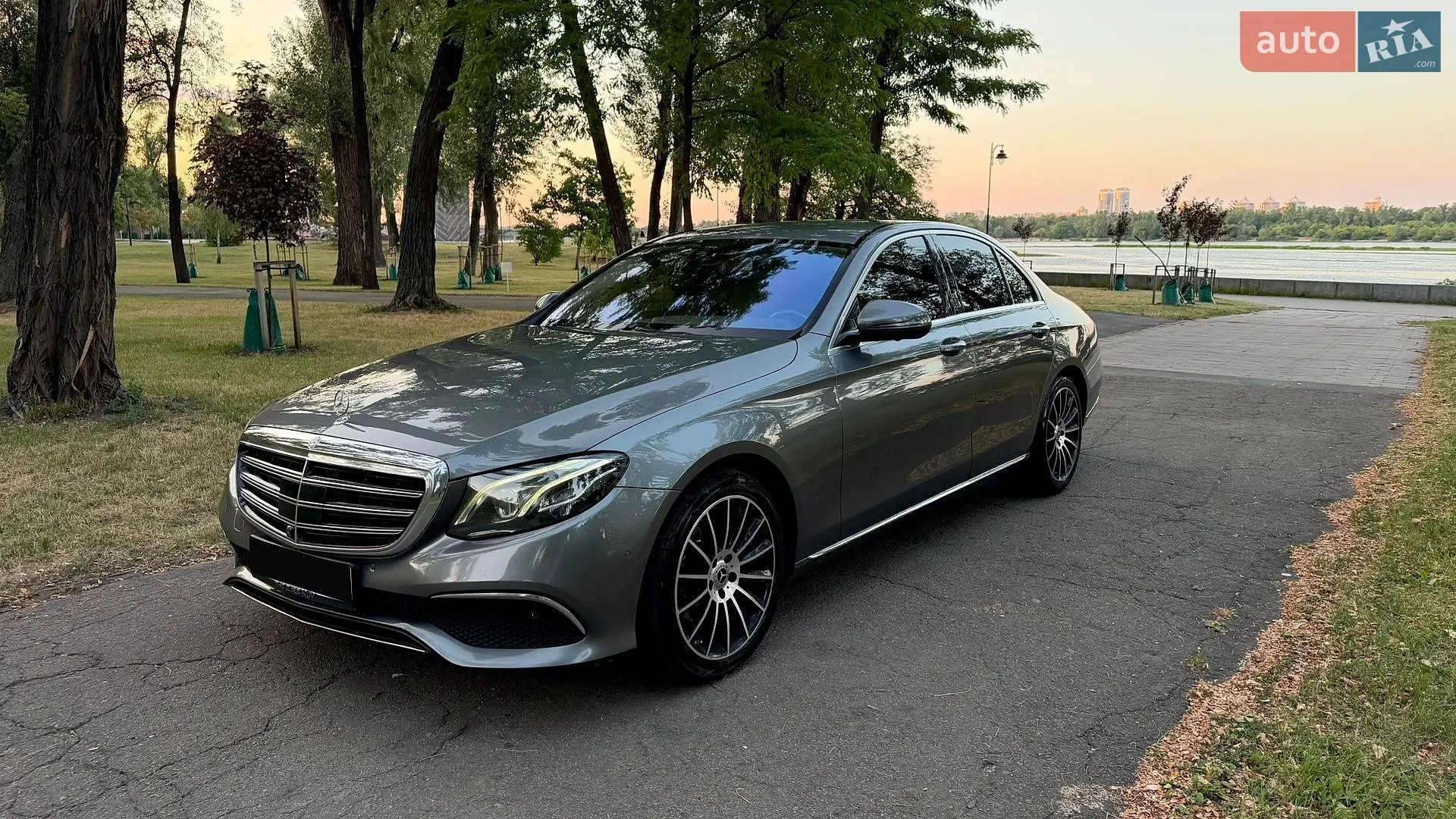 2016 Mercedes-Benz E-klasse - мініатюра 11