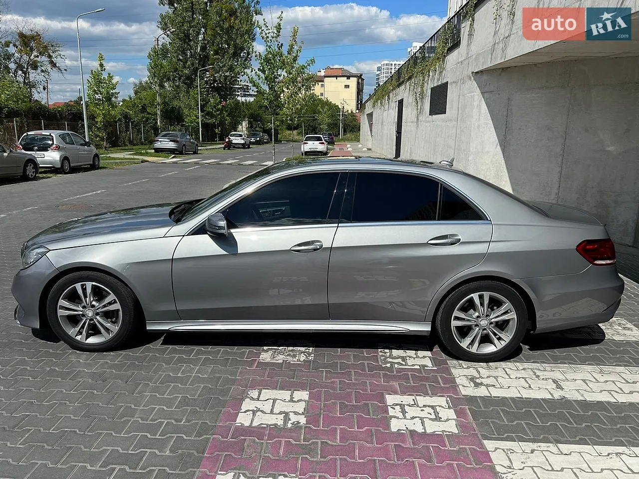 2013 Mercedes-Benz E-klasse - мініатюра 31