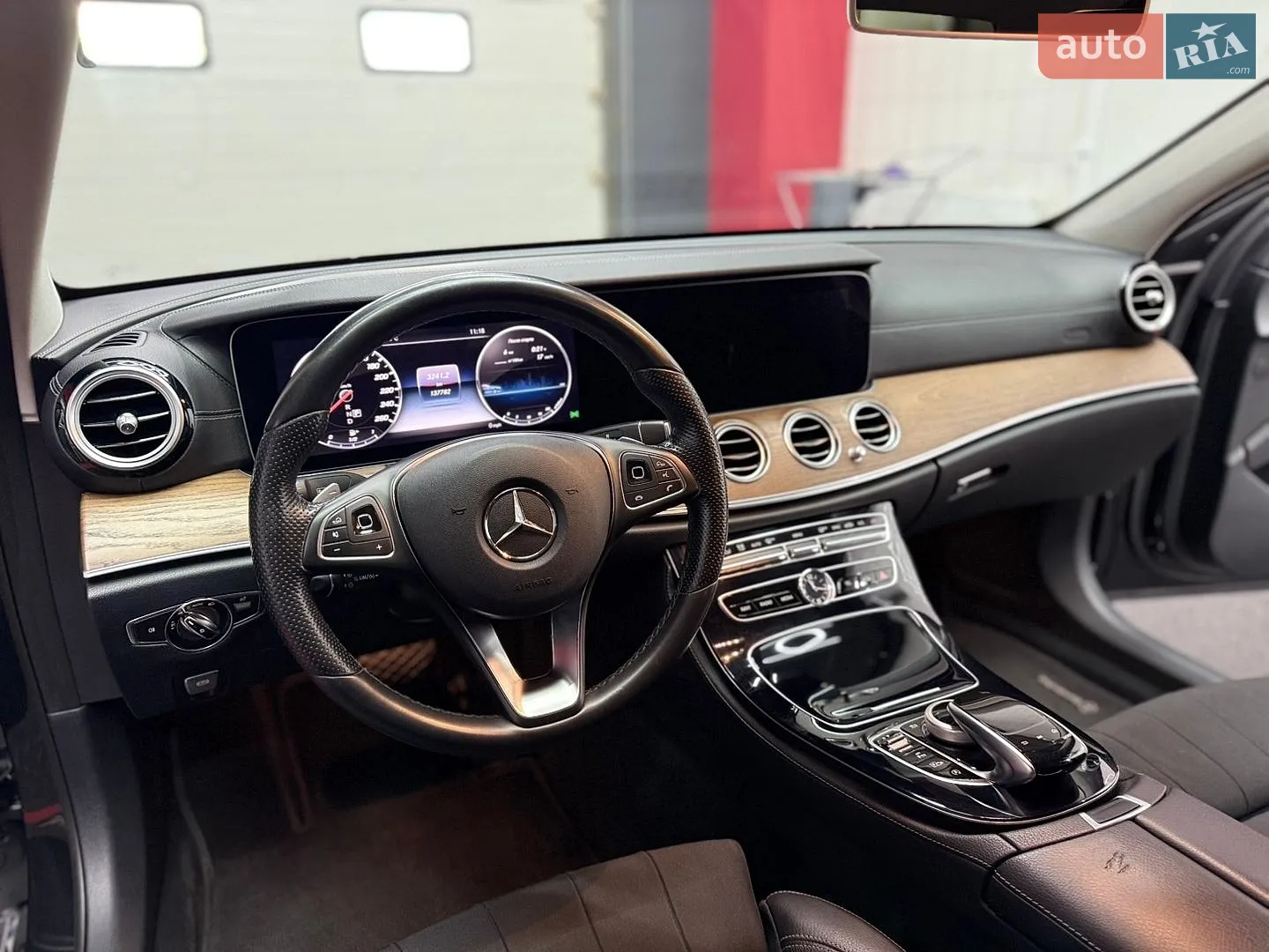 2017 Mercedes-Benz E-klasse - мініатюра 18