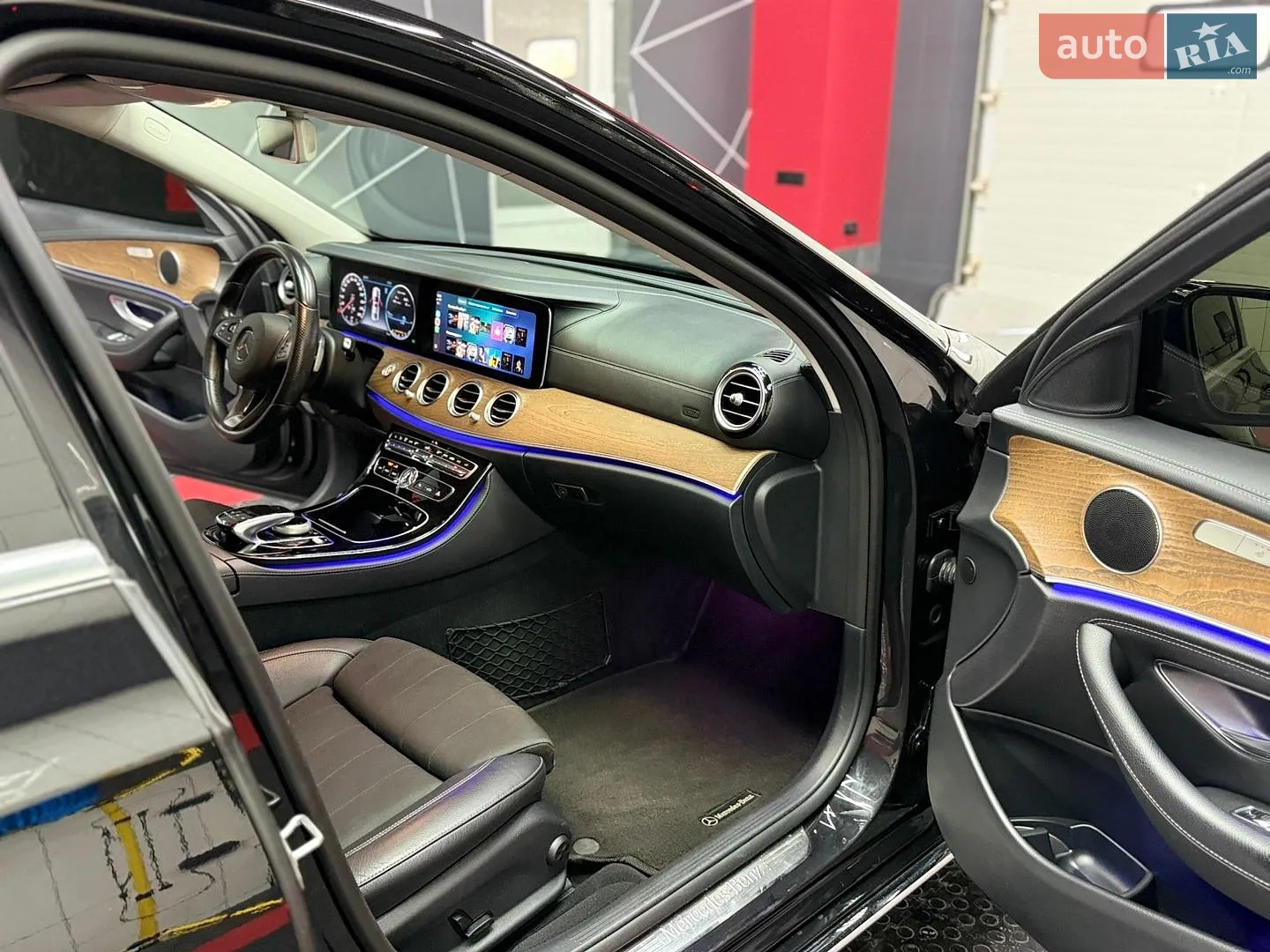 2017 Mercedes-Benz E-klasse - мініатюра 27