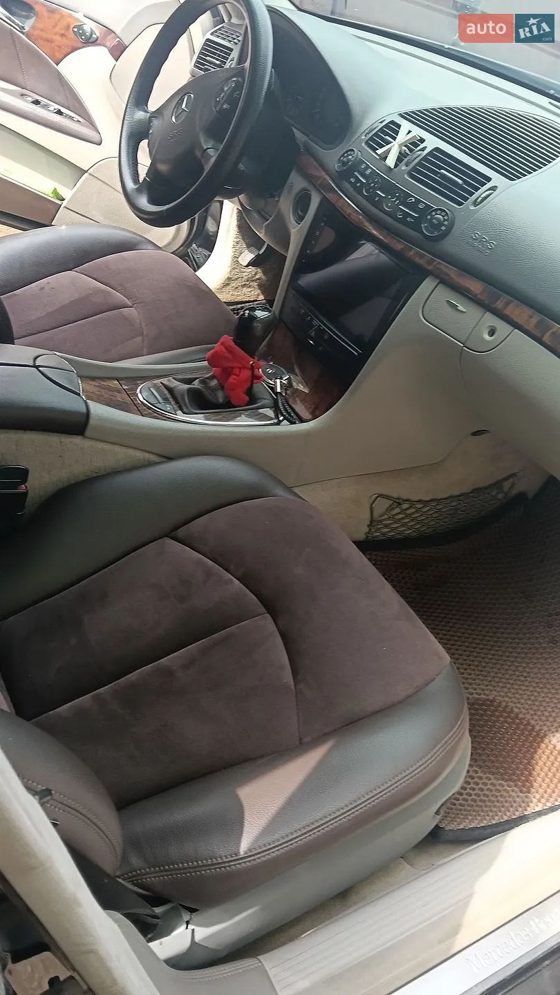 Mercedes-Benz E-Class 2002 VIN WDB2110061A186354 фото оголошення 3 з 25