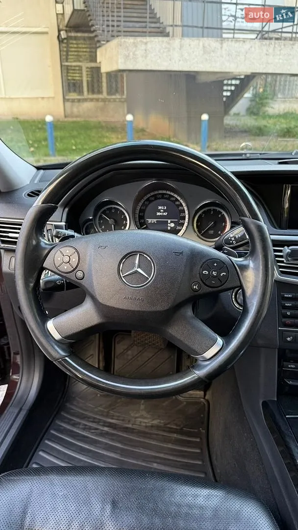 2010 Mercedes-Benz E-klasse - мініатюра 21