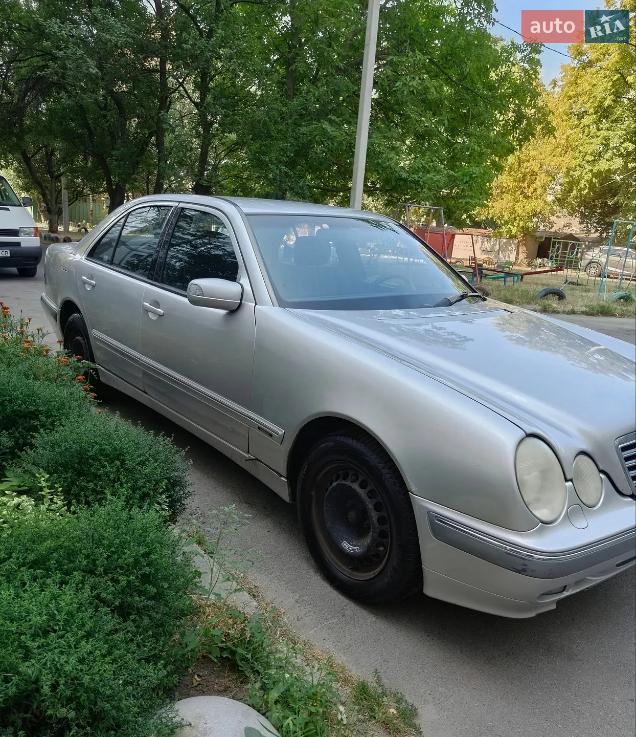 Mercedes-Benz E Class 2002 VIN WDB2102261X092197 фото оголошення 19 з 21