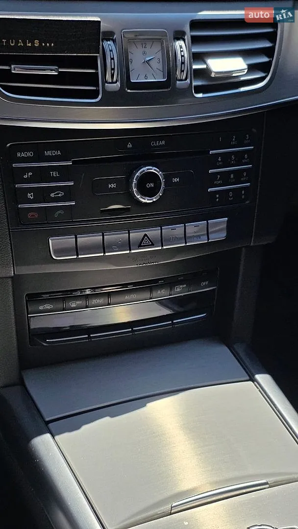 2015 Mercedes-Benz E-klasse - мініатюра 16