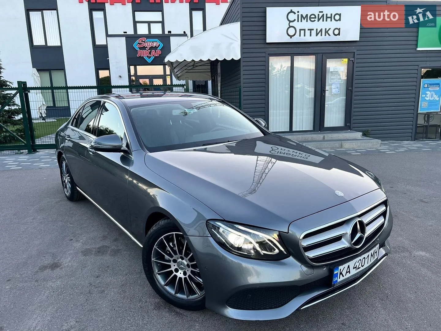 2016 Mercedes-Benz E-klasse - мініатюра 9