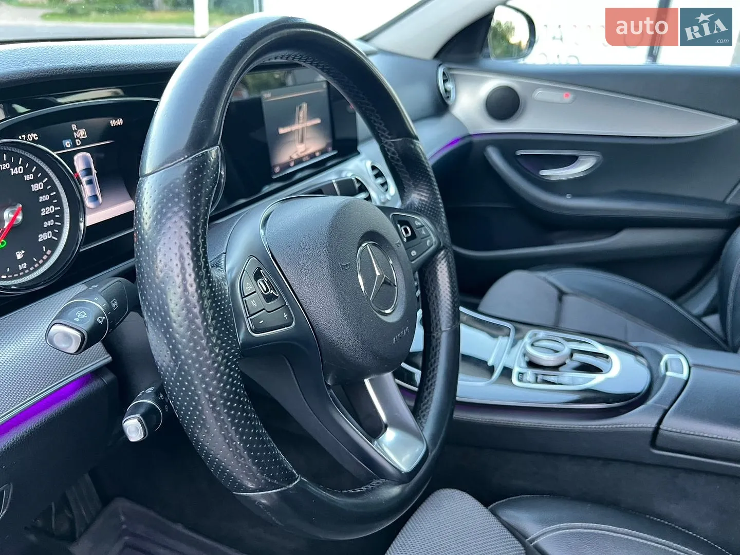 2016 Mercedes-Benz E-klasse - мініатюра 24