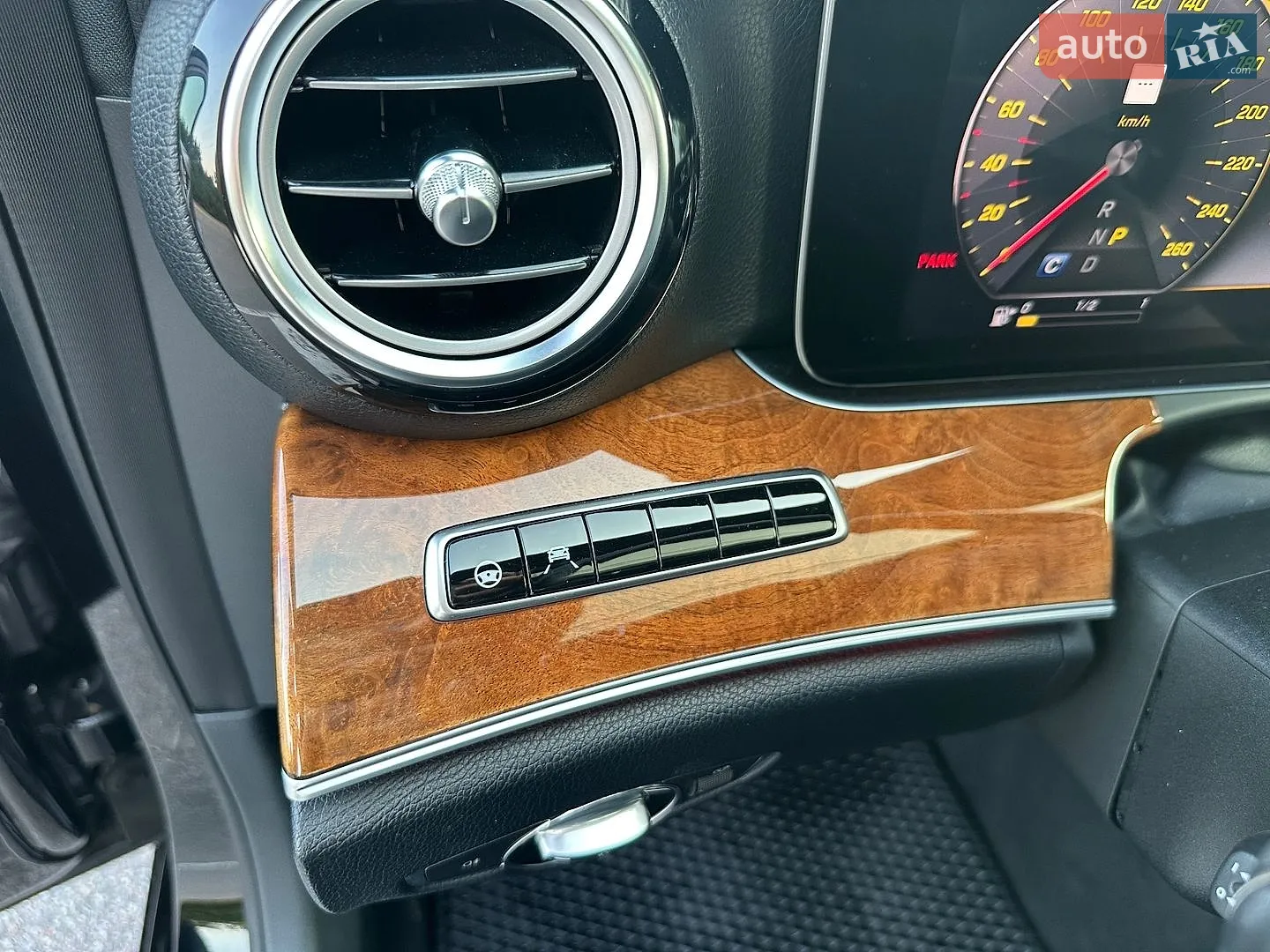 2018 Mercedes-Benz E-klasse - мініатюра 25