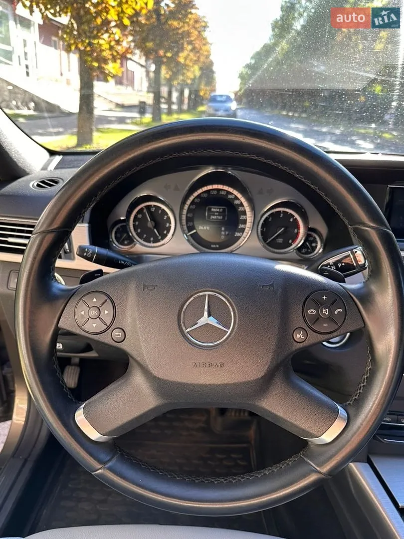 2011 Mercedes-Benz E-klasse - мініатюра 12