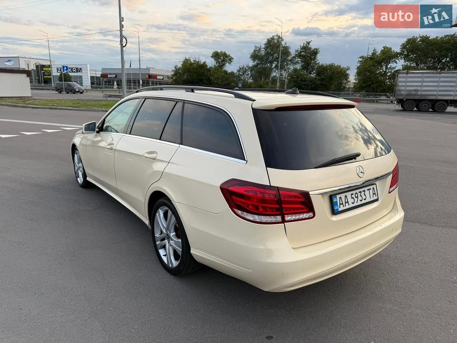 2012 Mercedes-Benz E-klasse - мініатюра 2